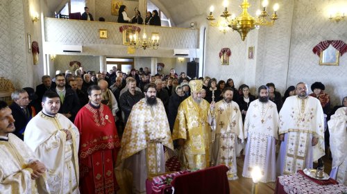 Biserica „Sfântul Apostol Andrei” din Hălmeag, Brașov, a fost târnosită Poza 279407