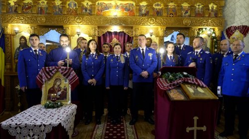 Biserica „Sfântul Apostol Andrei” din Hălmeag, Brașov, a fost târnosită Poza 279410