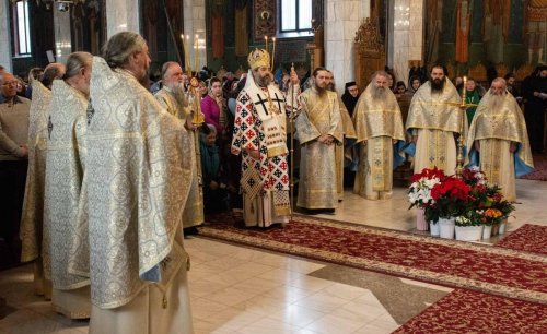 Părinții Cleopa Ilie, Ioanichie Bălan și Paisie Olaru, pomeniți la Mănăstirea Sihăstria  Poza 279459