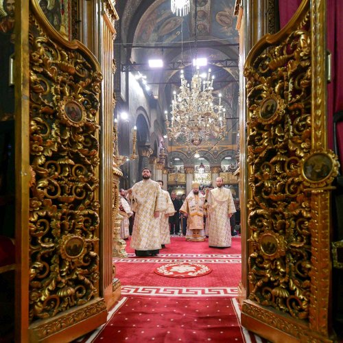 Prăznuirea Arhiepiscopului Mirei Lichiei pe Dealul Patriarhiei Poza 279795