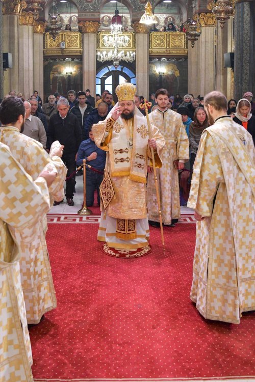 Prăznuirea Arhiepiscopului Mirei Lichiei pe Dealul Patriarhiei Poza 279798