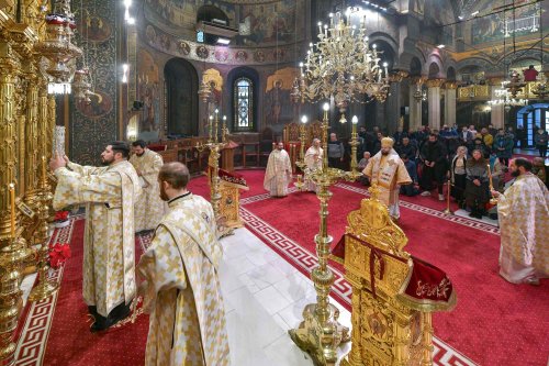 Prăznuirea Arhiepiscopului Mirei Lichiei pe Dealul Patriarhiei Poza 279806