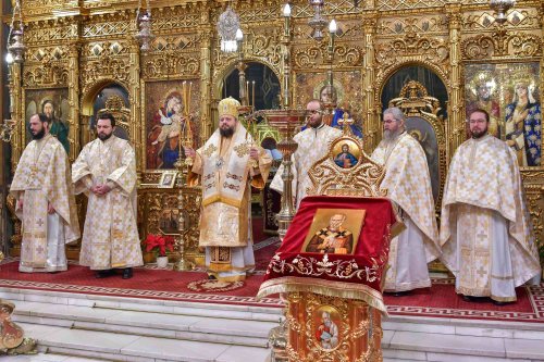 Prăznuirea Arhiepiscopului Mirei Lichiei pe Dealul Patriarhiei Poza 279812