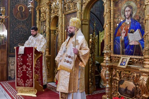 Prăznuirea Arhiepiscopului Mirei Lichiei pe Dealul Patriarhiei Poza 279826