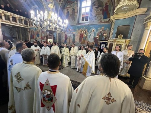 Liturghie arhierească și sfințirea casei parohiale din Șieuț, Bistriţa-Năsăud Poza 280316