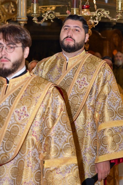 Bucurii duhovnicești oferite de Sfântul Spiridon credincioșilor din Capitală Poza 280495