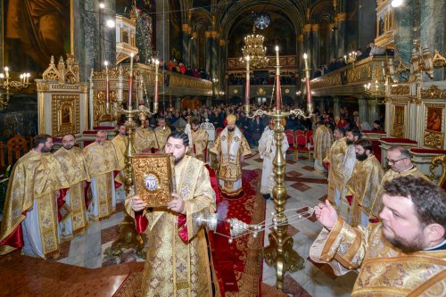Bucurii duhovnicești oferite de Sfântul Spiridon credincioșilor din Capitală Poza 280500