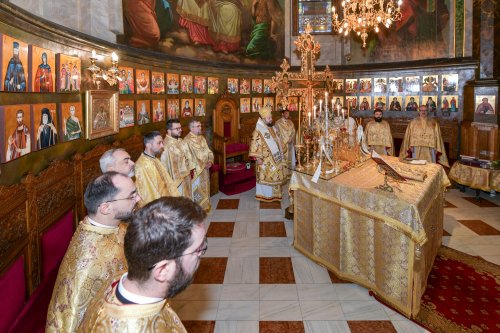 Bucurii duhovnicești oferite de Sfântul Spiridon credincioșilor din Capitală Poza 280502