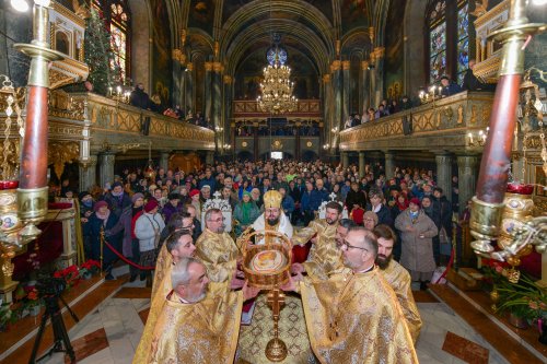 Bucurii duhovnicești oferite de Sfântul Spiridon credincioșilor din Capitală Poza 280520