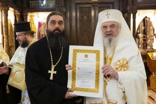 Promovări în rang pentru clerici din Eparhia Bucureștilor Poza 280637