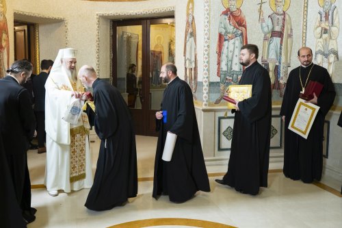 Promovări în rang pentru clerici din Eparhia Bucureștilor Poza 280646