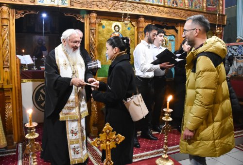 Binecuvântare arhierească pentru familiile care s‑au cununat în bisericile din Cluj‑Napoca în acest an Poza 280836