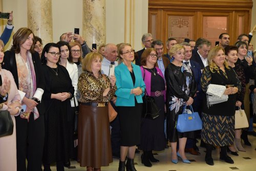 Reprezentanții notarilor publici din România în vizită la Palatul Patriarhiei Poza 280985
