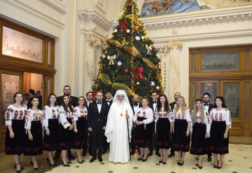 Concertul de colinde „Răsăritul cel de Sus” la Palatul Patriarhiei Poza 281103