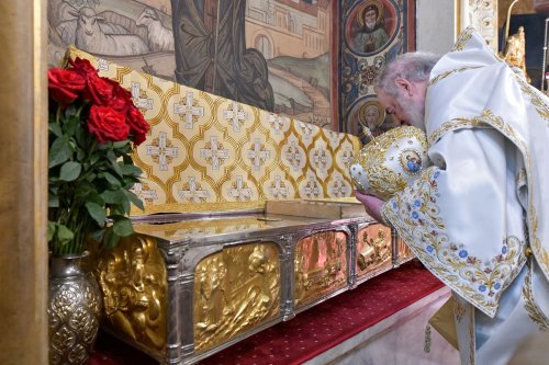 Ziua onomastică a Patriarhului României sărbătorită prin rugăciune Poza 281115
