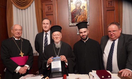Jubileu arhieresc pentru Patriarhul Ecumenic Poza 281375