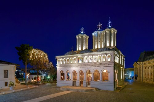 Noi cete de colindători primite de Patriarhul României Poza 281489