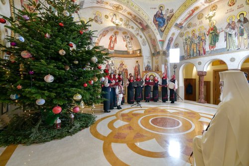 Noi cete de colindători primite de Patriarhul României Poza 281494