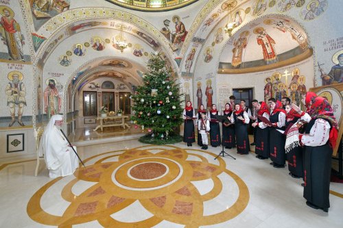 Noi cete de colindători primite de Patriarhul României Poza 281496