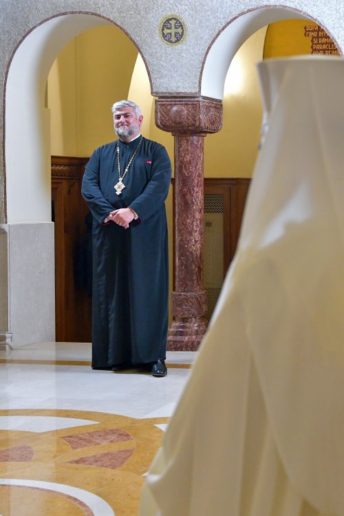 Noi cete de colindători primite de Patriarhul României Poza 281522