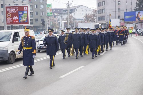 Monument dedicat eroilor transmisioniști inaugurat în București Poza 281612