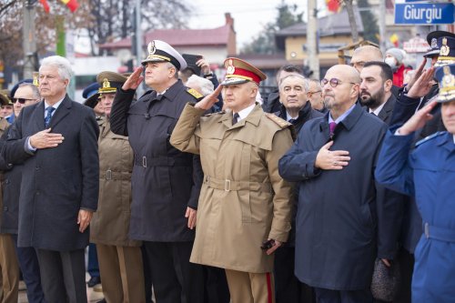 Monument dedicat eroilor transmisioniști inaugurat în București Poza 281621