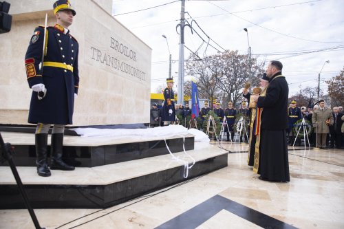 Monument dedicat eroilor transmisioniști inaugurat în București Poza 281643