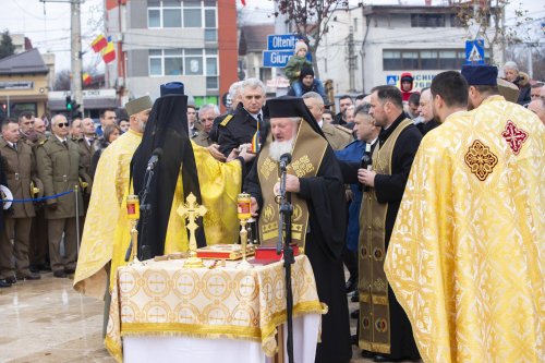 Monument dedicat eroilor transmisioniști inaugurat în București Poza 281651