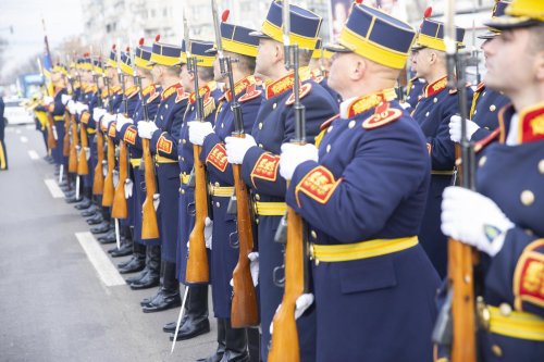 Monument dedicat eroilor transmisioniști inaugurat în București Poza 281667