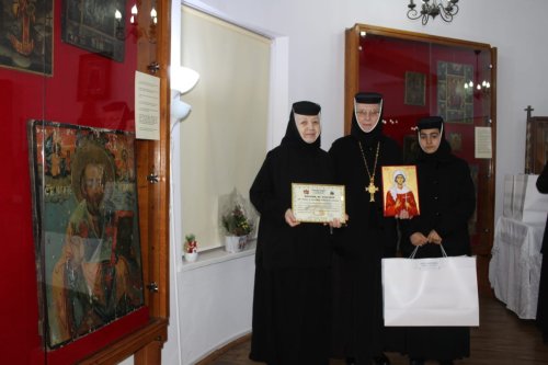 Recunoștință pentru monahiile vârstnice ale mănăstirii ilfovene Pasărea Poza 282527