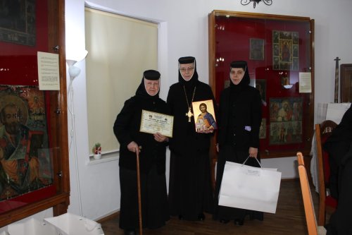 Recunoștință pentru monahiile vârstnice ale mănăstirii ilfovene Pasărea Poza 282528