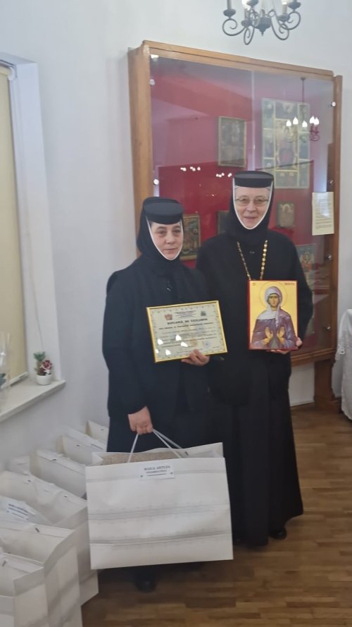 Recunoștință pentru monahiile vârstnice ale mănăstirii ilfovene Pasărea Poza 282534