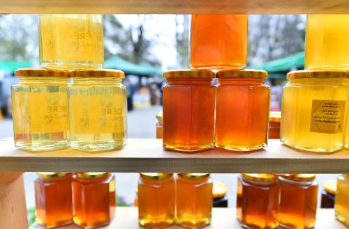 Pe eticheta borcanelor cu miere va fi trecută țara de origine Poza 282549