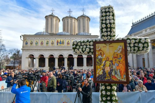 Sărbătoarea Botezului Domnului la Catedrala Patriarhală din București Poza 283198