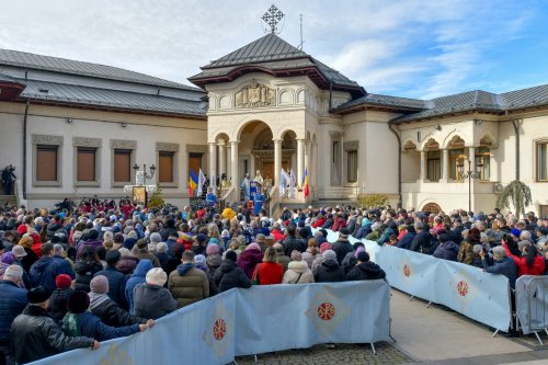 Sărbătoarea Botezului Domnului la Catedrala Patriarhală din București Poza 283211