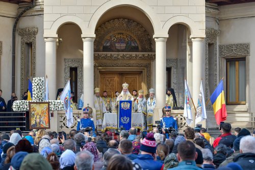 Sărbătoarea Botezului Domnului la Catedrala Patriarhală din București Poza 283213