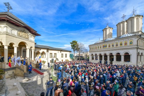 Sărbătoarea Botezului Domnului la Catedrala Patriarhală din București Poza 283215