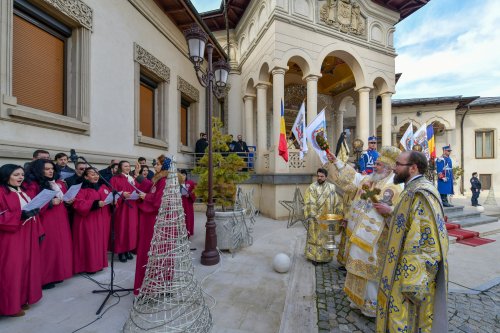 Sărbătoarea Botezului Domnului la Catedrala Patriarhală din București Poza 283228