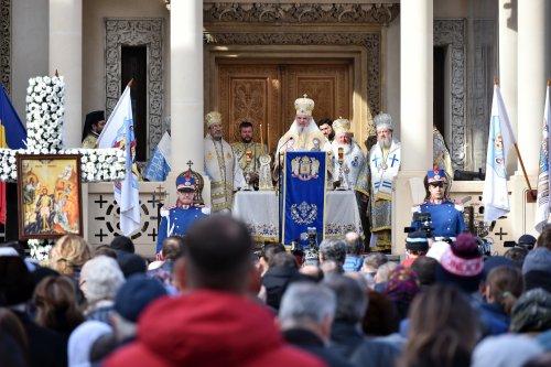 Sărbătoarea Botezului Domnului la Catedrala Patriarhală din București Poza 283254