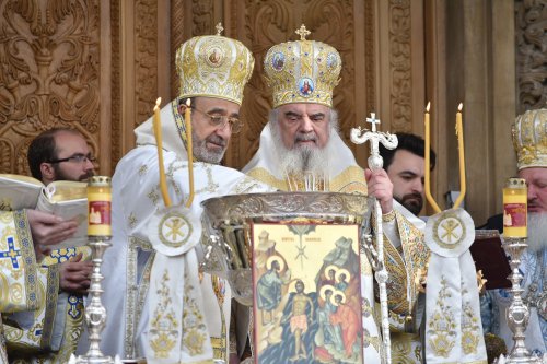 Sărbătoarea Botezului Domnului la Catedrala Patriarhală din București Poza 283260