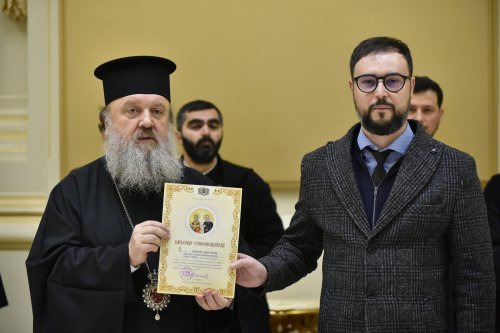 Distincții pentru psalții și cântăreții bisericești din Arhiepiscopia Bucureștilor Poza 283547