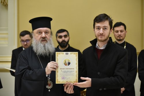 Distincții pentru psalții și cântăreții bisericești din Arhiepiscopia Bucureștilor Poza 283548
