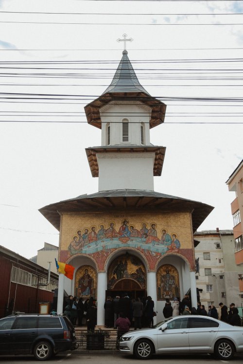 Biserica „Sfântul Proroc Ioan Botezătorul” din Năsăud și-a prăznuit ocrotitorul spiritual Poza 283663