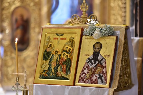 Sfântul Grigorie de Nyssa prăznuit cu evlavie în Capitală Poza 283685