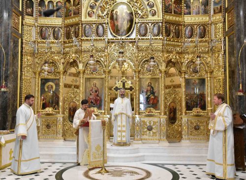 Sfântul Grigorie de Nyssa prăznuit cu evlavie în Capitală Poza 283700