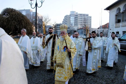 Cinstire adusă ocrotitorilor școlilor teologice din Banat până la Curbura Carpaților Poza 285269