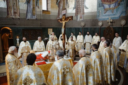 Sfinții Trei Ierarhi cinstiți la Catedrala Mitropolitană din Cluj‑Napoca Poza 285254