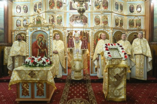 Popasuri de rugăciune la biserici din Buzău și Vrancea Poza 285576