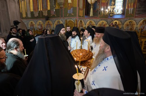 Pomenirea Patriarhului Teoctist la Mănăstirea Putna Poza 285754