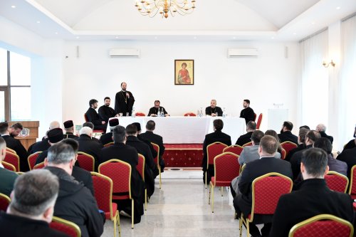 Ședință administrativă a clericilor din Protoieria Ilfov Sud Poza 285864